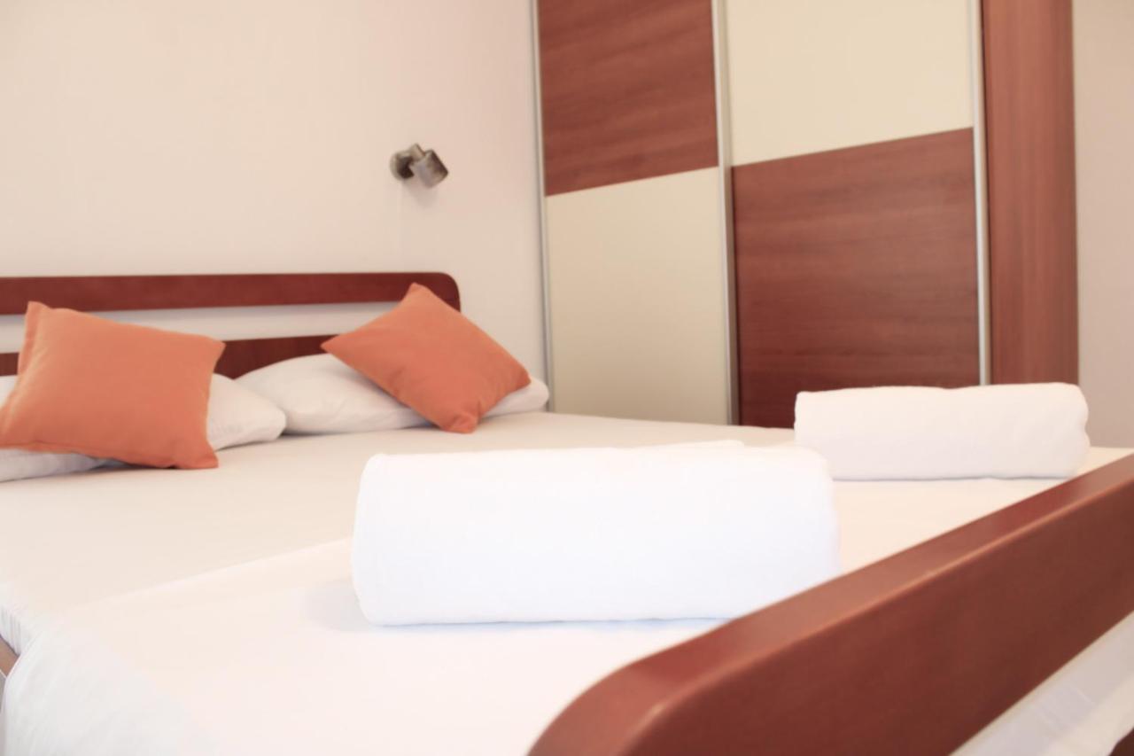 Penthouse Altus Apartment Baska Voda Bagian luar foto