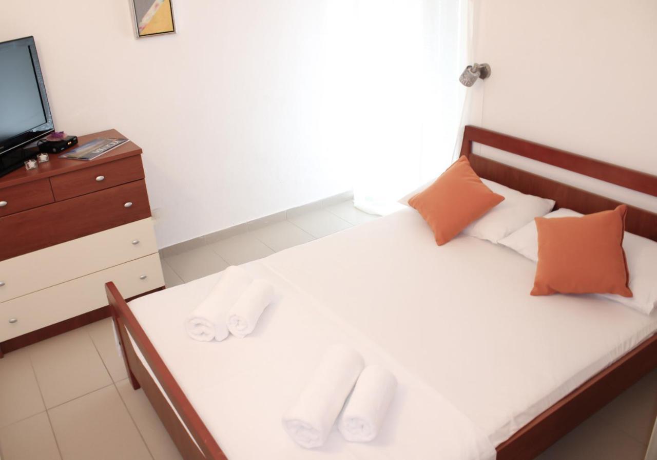 Penthouse Altus Apartment Baska Voda Bagian luar foto